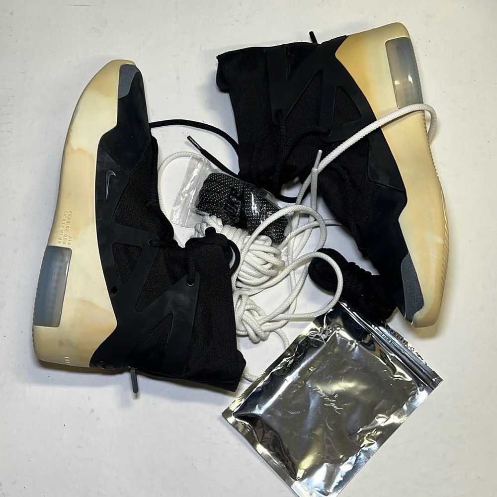 Nike - Fear of God 1